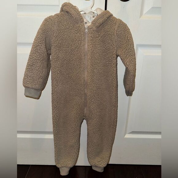 LITTLE PLANET x CARTERS Sherpa One Piece 🧸 - Picture 1 of 6
